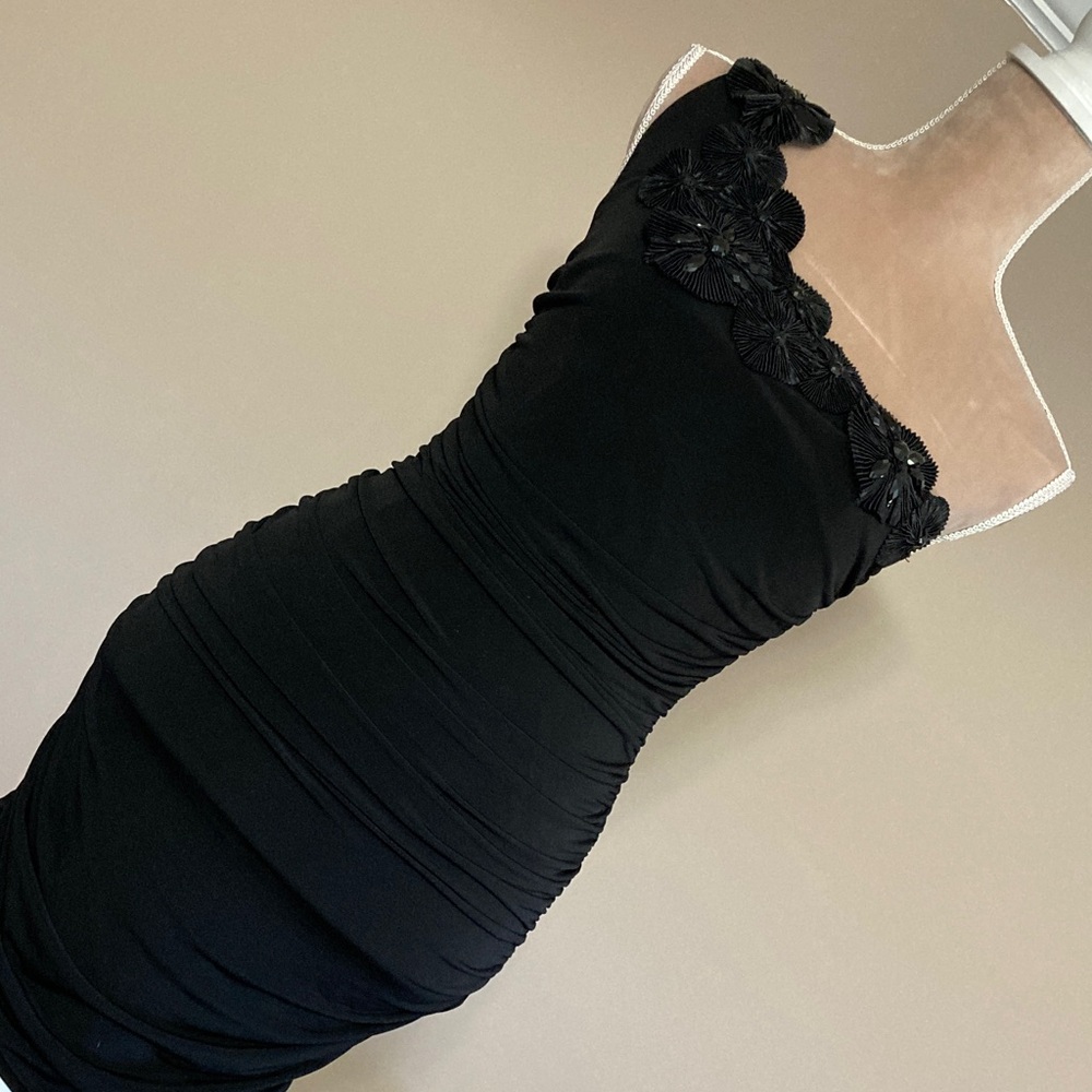 City Triangles Sexy Rouched One- Shoulder Bodycon Mini-Dress - size small